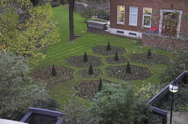 &copy; 2005, Peter Marshall