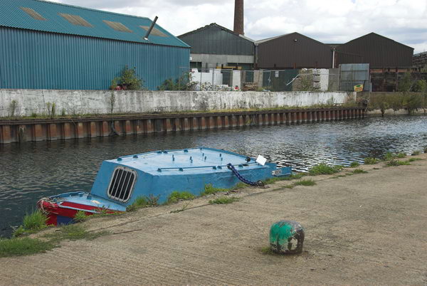 Lea Navigation, Stratford &copy; 2006, Peter Marshall