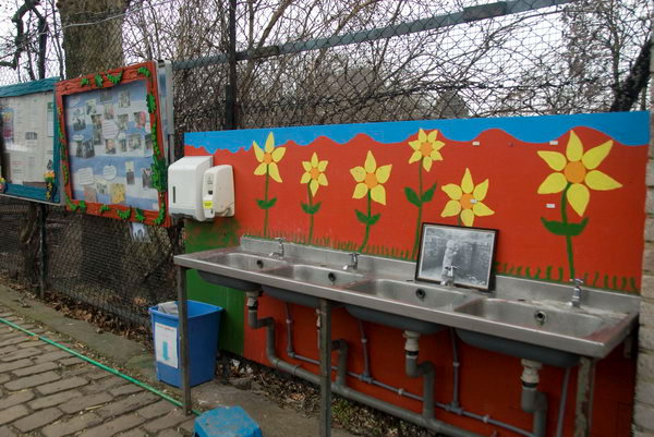 Spitalfields Urban Farm &copy; 2007, Peter Marshall