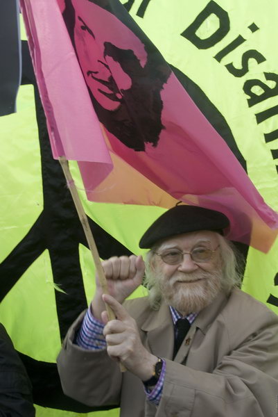 Stop Trident, Troops out of Iraq &copy; 2007, Peter Marshall