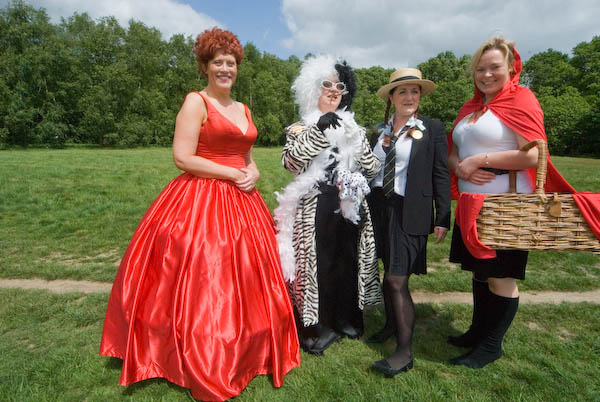 Walton-on-the-Hill May Pageant &copy; 2007, Peter Marshall