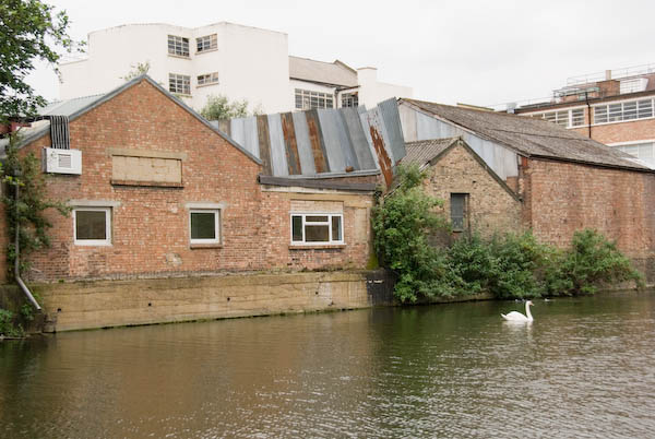 London's Canals &copy; 2007. Peter Marshall